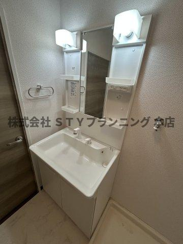 仲介手数料0円！マリオン大曽根の洗面所