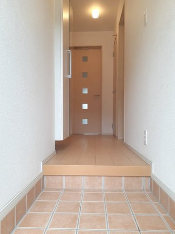 サニーテラスの玄関