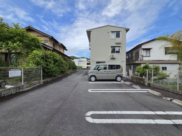 YEBISU　Ⅱの駐車場