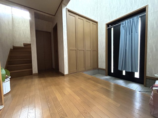 【玄関】 | 岩倉南木野町　中古戸建【岩倉南小学校区・車2台駐車可】