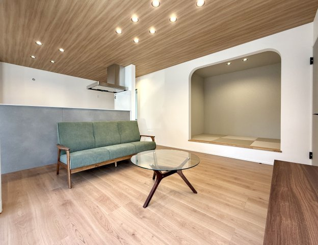 小郡市大崎【1号棟】新築戸建の居間・リビング