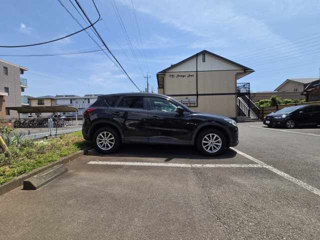 M Stage Saeの駐車場