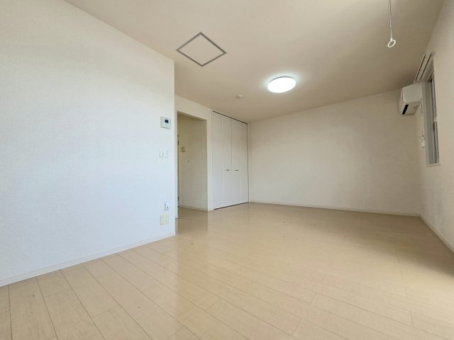 ルミエール花の木　Bの居間・リビング
