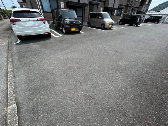 パストラル　Ｂの駐車場