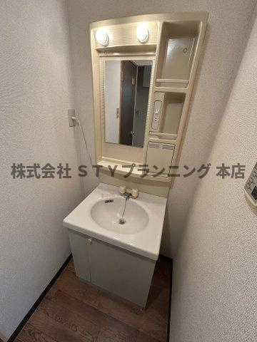 仲介手数料0円！Surplus　One町田の独立洗面台