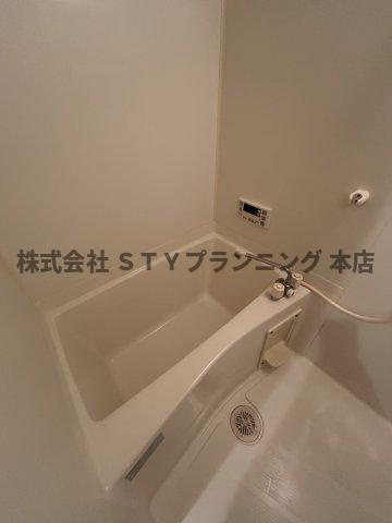 仲介手数料0円！Surplus　One町田の浴室