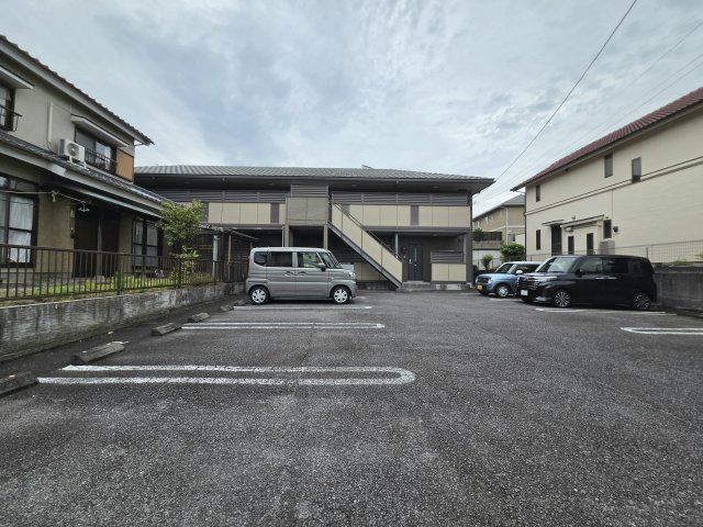 チェリー　アベニューの駐車場