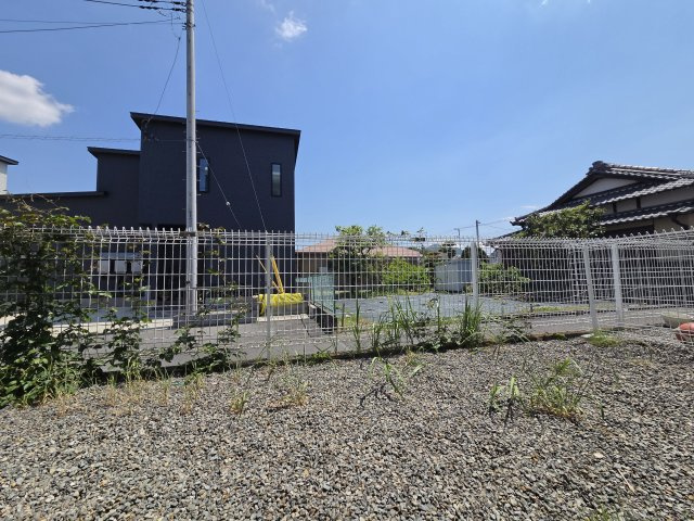 サンライズいわざきの庭