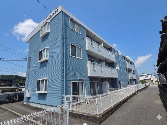 サンライズいわざきの外観