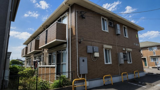 センターヒルズ　弐番館の外観