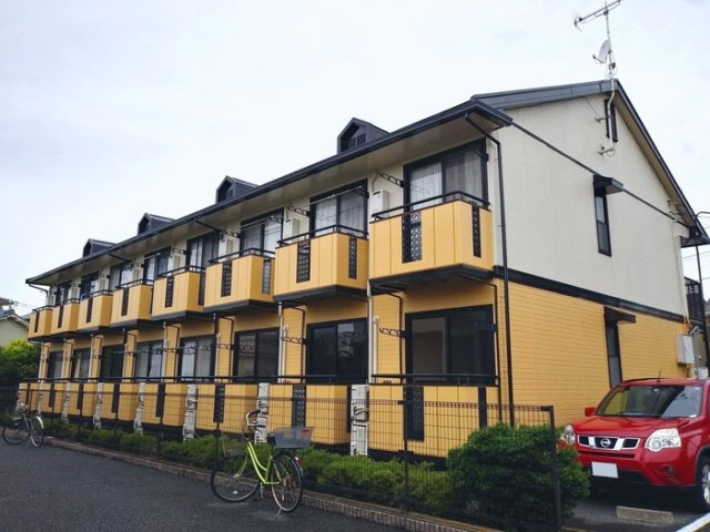 クレール竹原の外観
