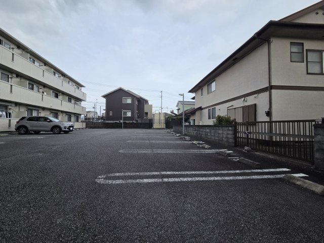 BAYHOUSEの駐車場
