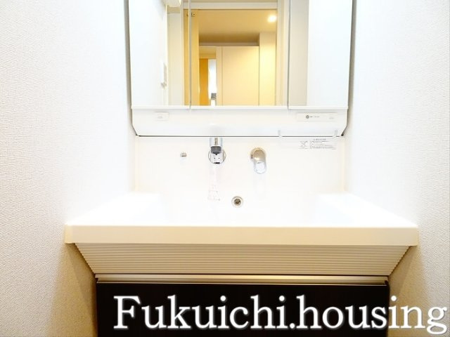 レジデンス神楽坂の洗面所