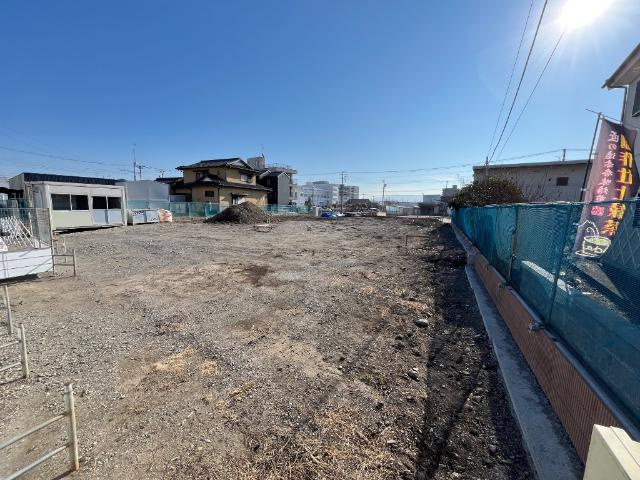 沼津市東椎路新築アパートの外観|建築現場