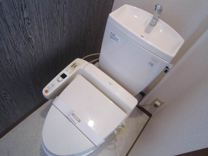 プレミール秋のトイレ