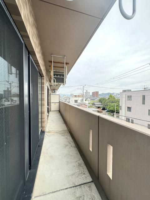 アンブリョンのバルコニー