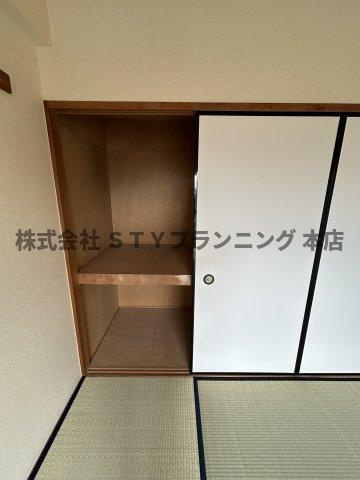 仲介手数料0！！フローラタウンの収納