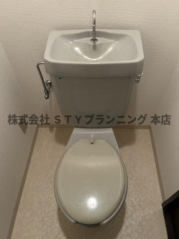 仲介手数料0！！フローラタウンのトイレ
