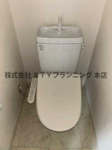 仲介手数料0！！Lieben courtのトイレ