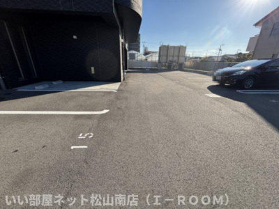 【駐車場】 | ブライムタワー古川