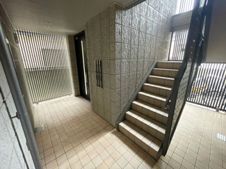 【ロビー】 | 建物の内部です