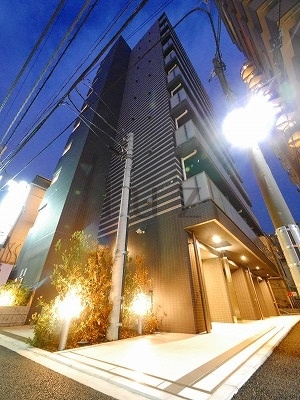 ルミード横浜阪東橋の外観