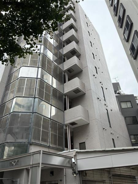 ＰＬＵＳ・ＯｎＥの外観