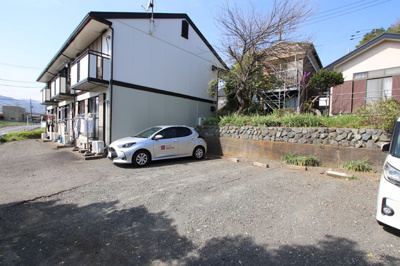 敷地内駐車場（空車確認要）