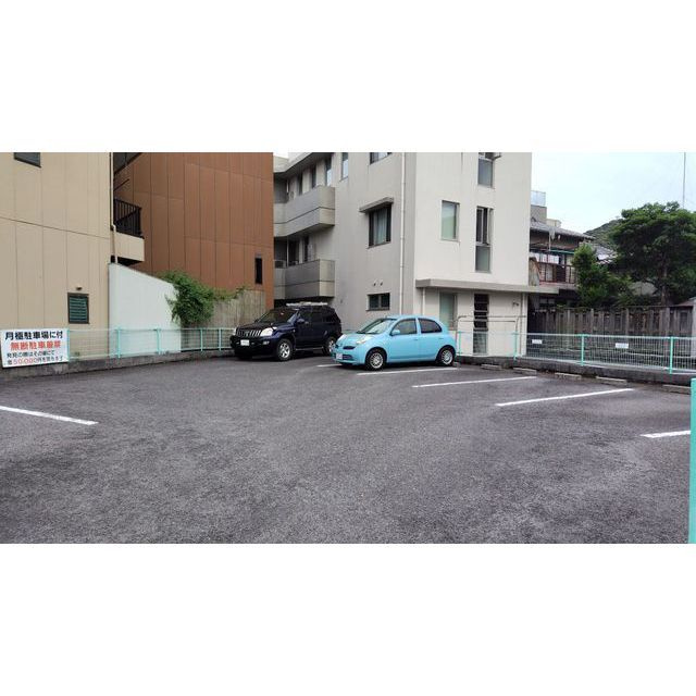 岐阜市東材木町の駐車場の外観