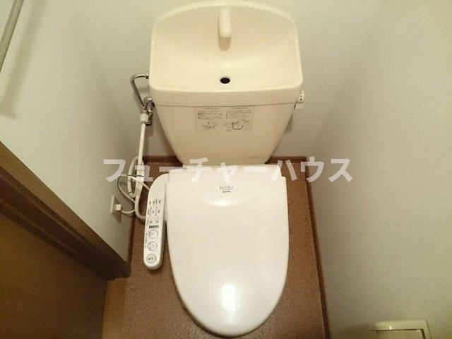 カイラス・ドルフのトイレ|ゆったりとした空間のトイレです
