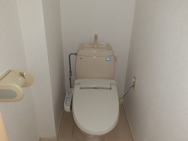 アサヒコーポＤのトイレ