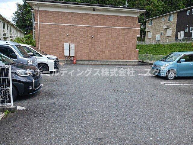 アルメールＣの駐車場