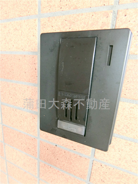パルテ西山の玄関