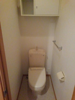 【トイレ】 | メゾン・ド・フレーシュⅢ | ゆったりとした空間のトイレです