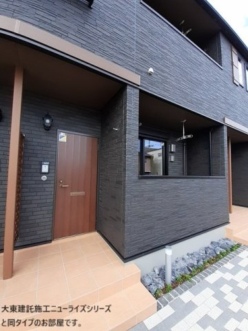 メゾンド　クロワールＡの玄関