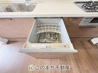【キッチン】 | ワイウッドコート小山市中久喜第1期　 | 食器洗浄乾燥機付きで時短家事が可能です☆