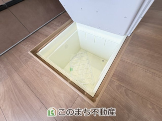 【収納】 | ワイウッドコート小山市中久喜第1期　 | あると便利！！床下収納☆
