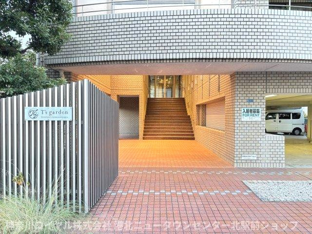 【エントランス】