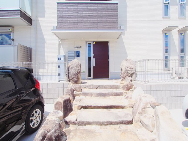D-room英のエントランス