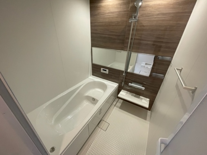 D-room英の浴室