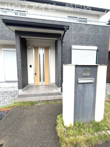 【玄関】の画像