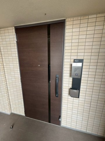ブランシエスタ王子の玄関