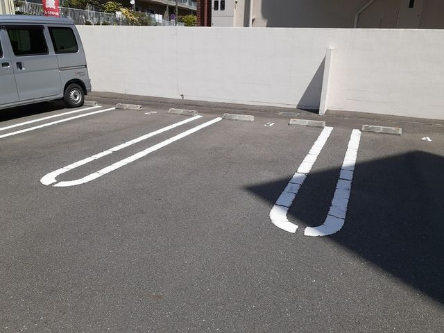 Ｈｅｉ　Ｓｔａｄｔの駐車場