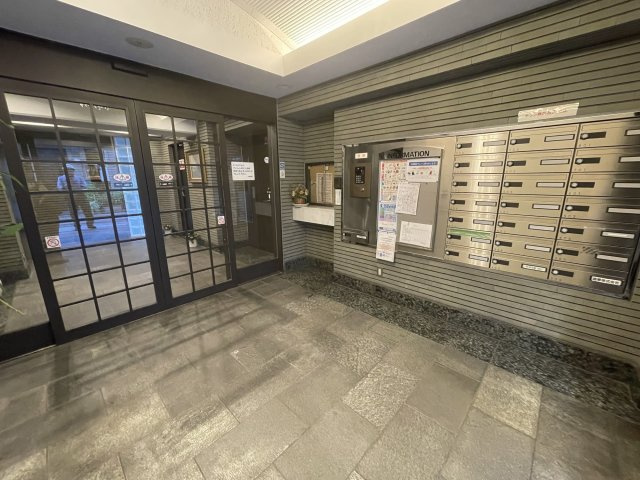 【ロビー】