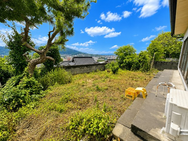 矢岳町一戸建（8番18号） 矢岳町の景色の良い斜面地に平屋 | 佐世保