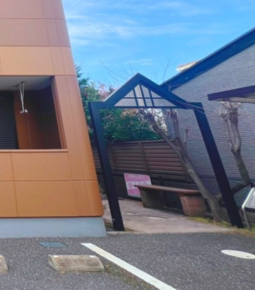 エバーシャインＳＯＧＡのエントランス