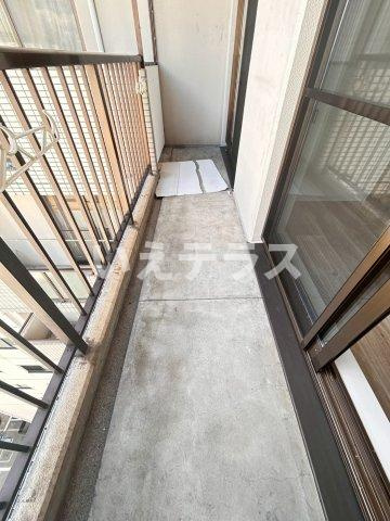 パシフィック神戸桜筋北館のバルコニー