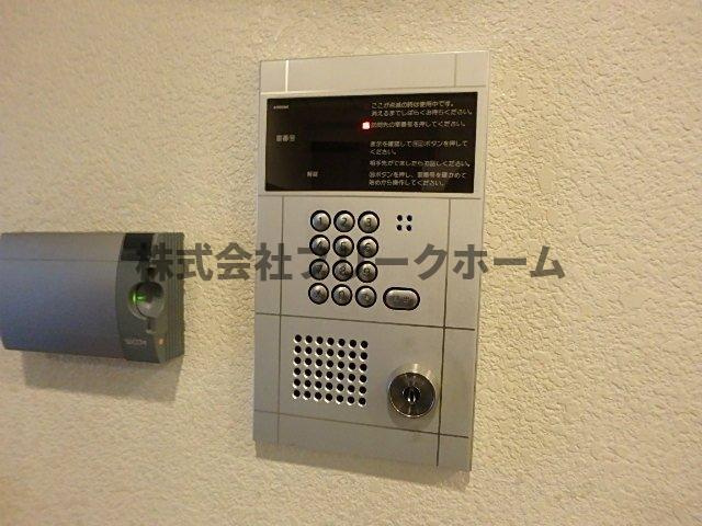 三鷹市下連雀３丁目の賃貸マンションのセキュリティ