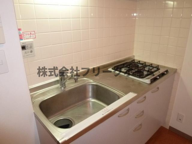 三鷹市下連雀３丁目の賃貸マンションのキッチン