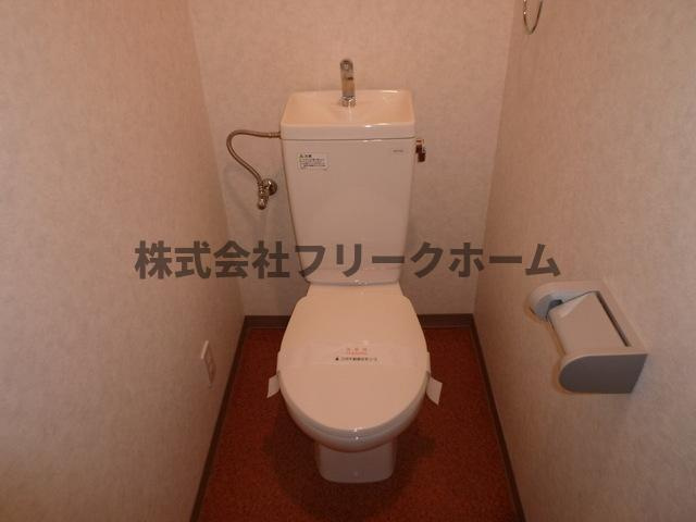 三鷹市下連雀３丁目の賃貸マンションのトイレ